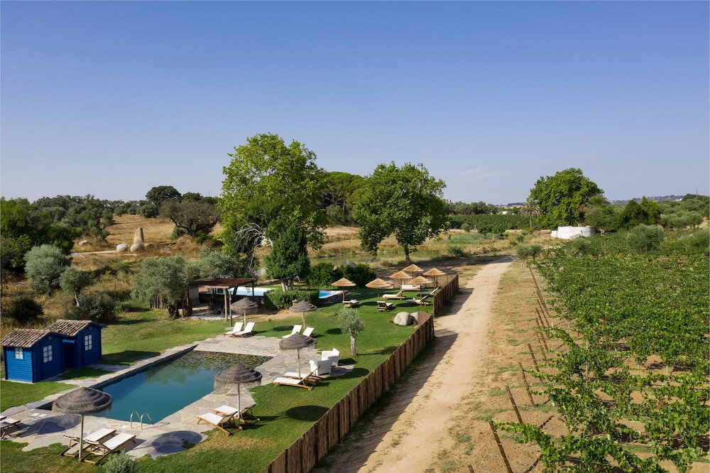 Casa do Governador — 4-Star Luxury Hotel in Evora, Portugal
