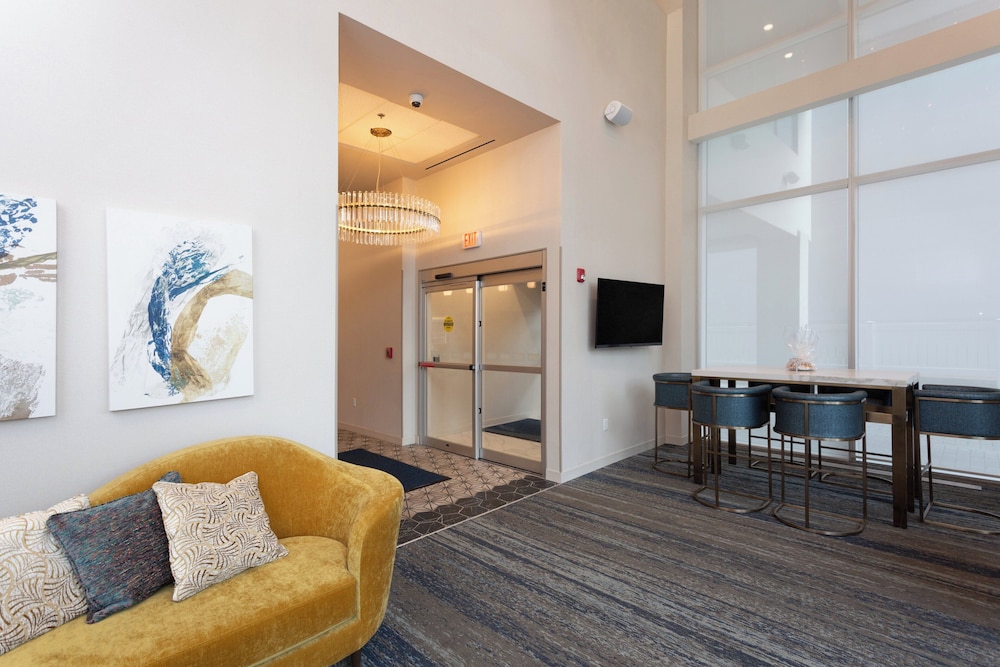Holiday Inn Express New Rochelle by IHG - photo 55