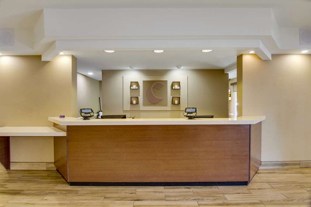 Comfort Inn Airport - photo 6