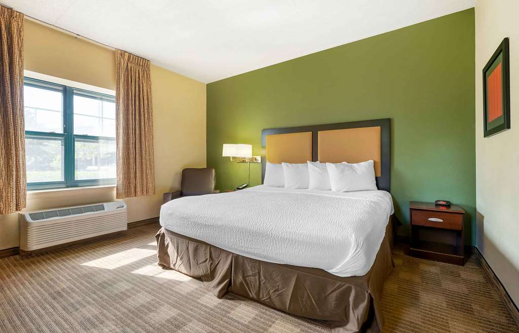 Extended Stay America Select Suites Chicago Darien - photo 14