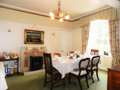 Gogarth hall Farm holidays — 4-Star Luxury Hotel in Machynlleth, United Kingdom