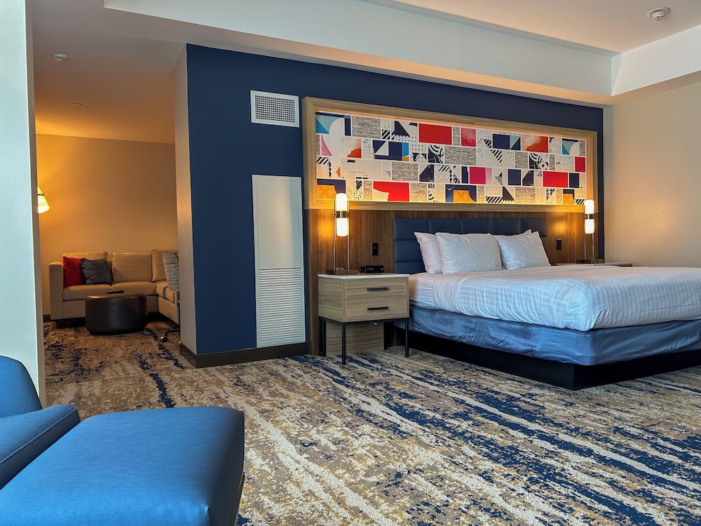 The Landing Hotel at Rivers Casino Pittsburgh - photo 8