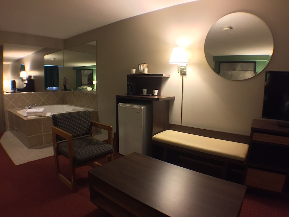 Super 8 by Wyndham Niagara Falls NY - photo 9