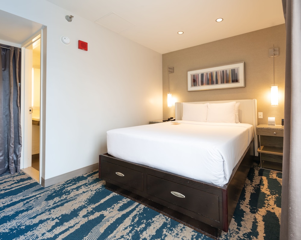 Hotel Felix River North Magnificent Mile - photo 44