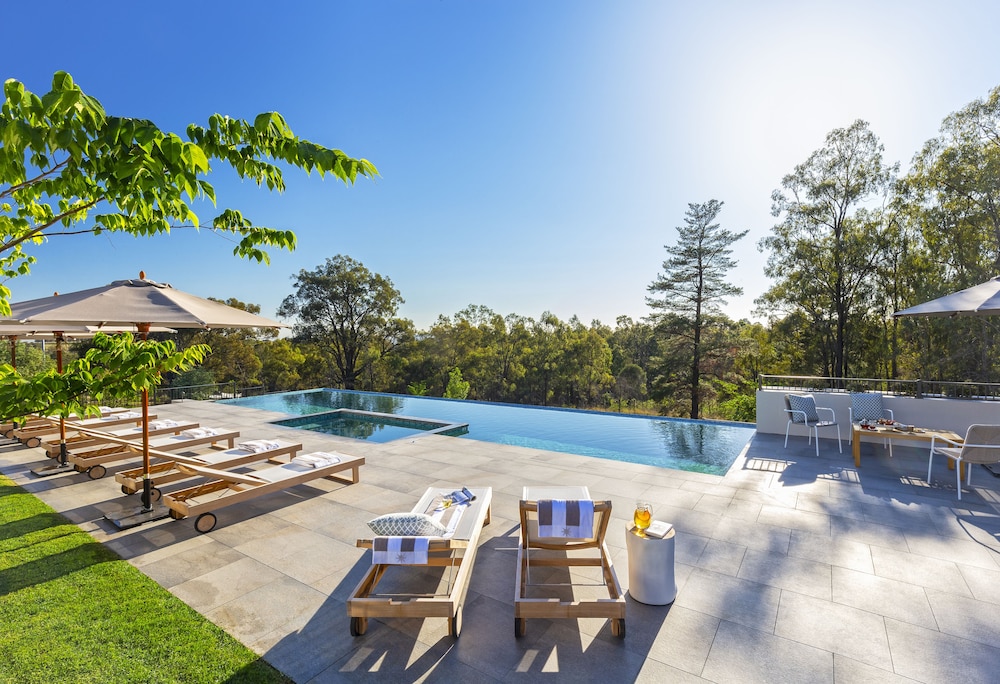 Spicers Guesthouse — 5-Star Luxury Hotel in Pokolbin, Australia