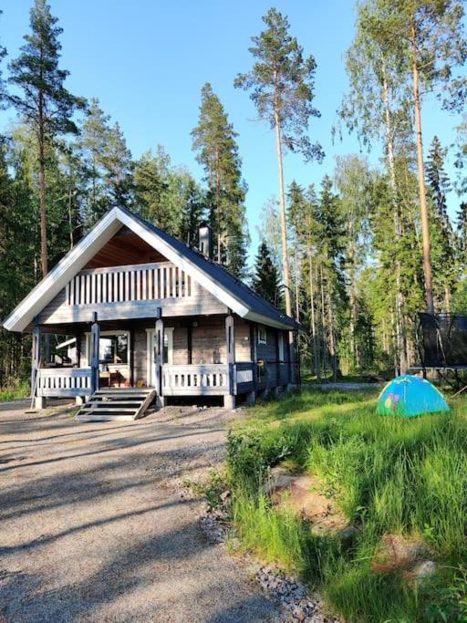 Lomamökki seitsemisen kansallispuiston lähellä — Parkano — photo 3