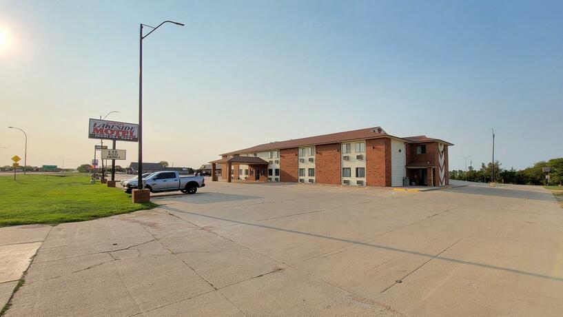 Wagner Lakeside Motel - photo 4