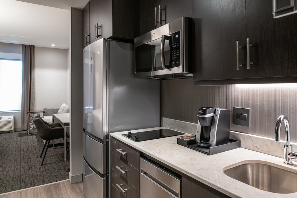 Staybridge Suites Boston Quincy by IHG - photo 10