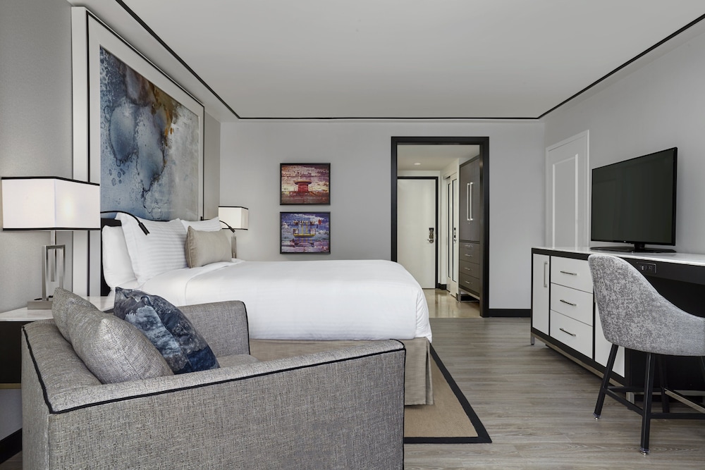 Loews Miami Beach Hotel - photo 10