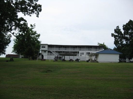 Twin Lakes Inn - photo 5