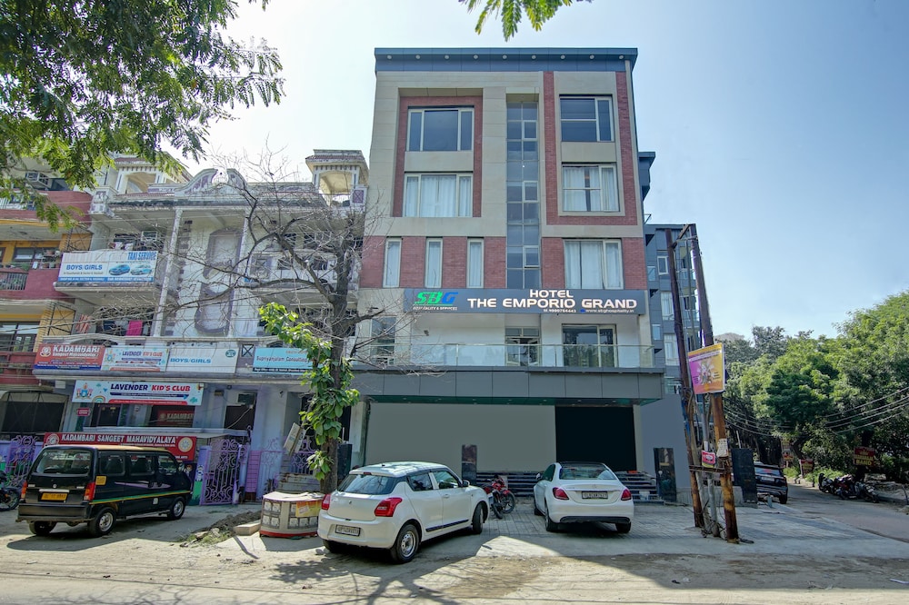 Hotel Emporio Grand — Ghaziabad