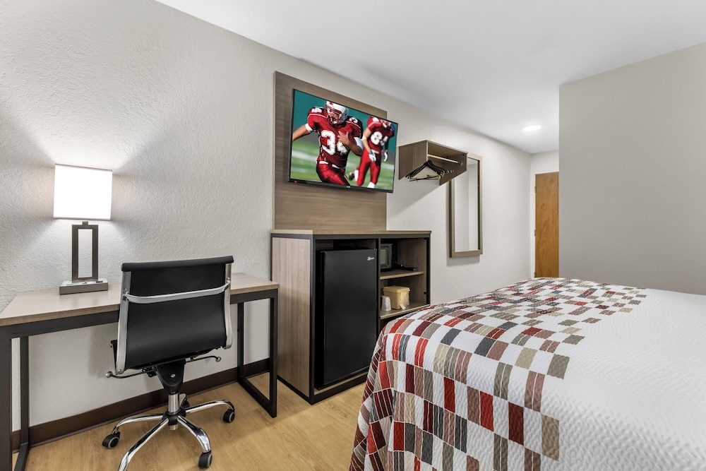 Red Roof Inn Huntsville AL - photo 22