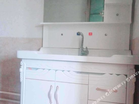 Mongolia Tribe Inn in Zhangye, People's Republic of China