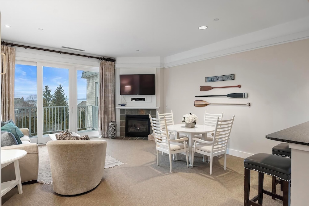Village Suites Bay Harbor - photo 5