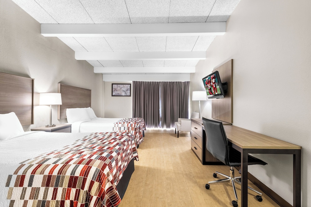Red Roof Inn Niagara Falls - photo 8