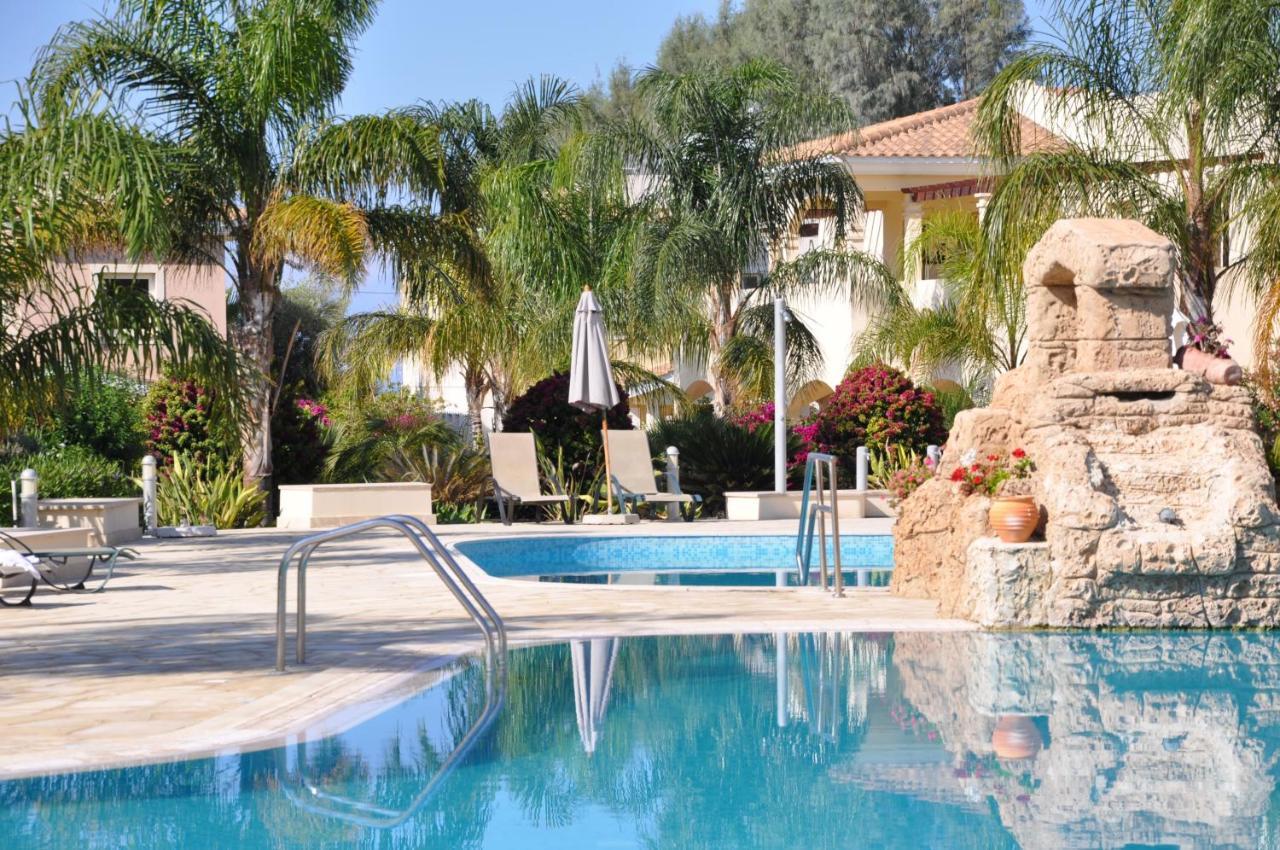 2 Bed 2 Bath Apartment in Mandria