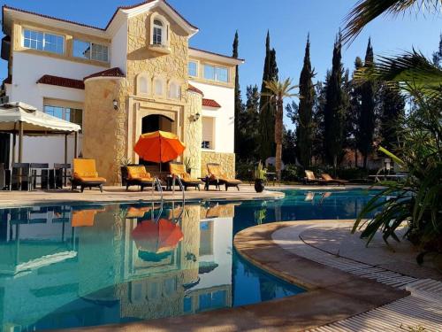 Villa piscine Agadir — 4-Star Luxury Hotel in Agadir, Morocco
