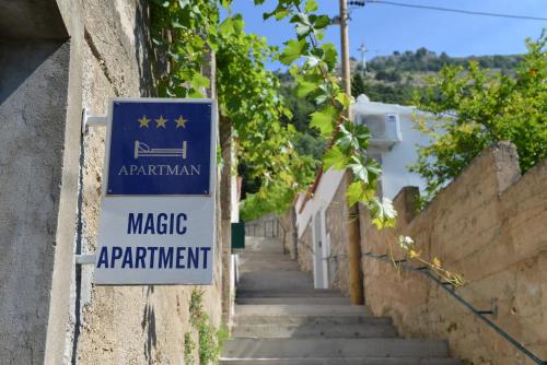 Magic Apartment