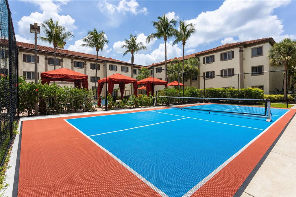 Hawthorn Extended Stay by Wyndham Naples - photo 45