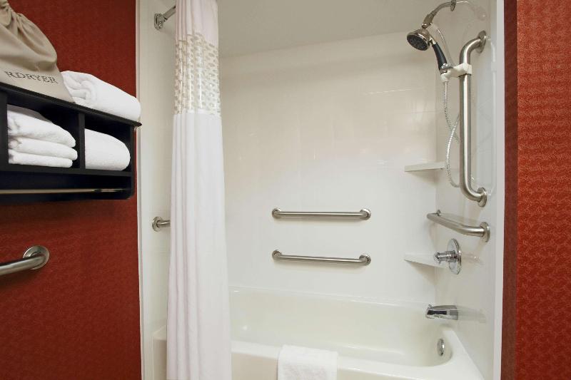 Hampton Inn Columbus Airport - photo 62