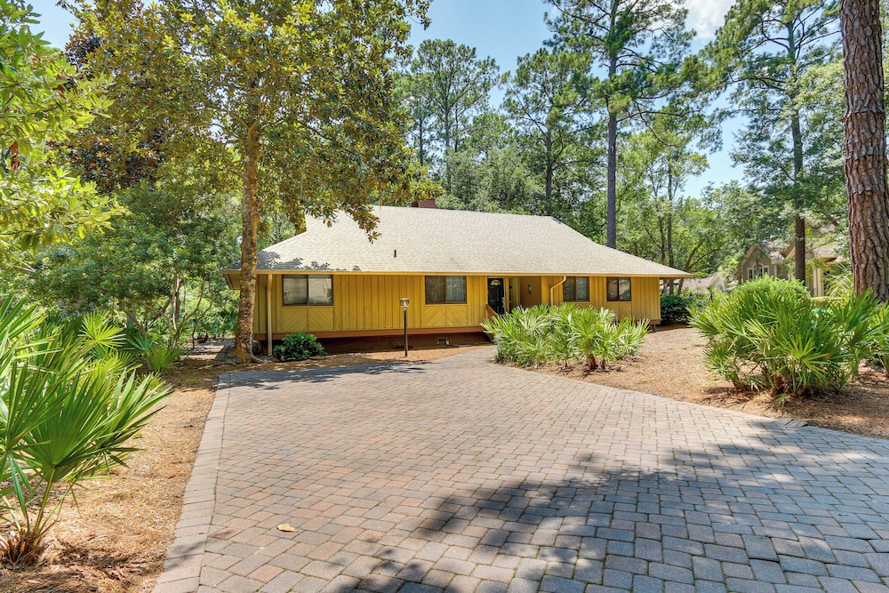 1 Mi To Harbour Town Sea Pines Resort Home - photo 18