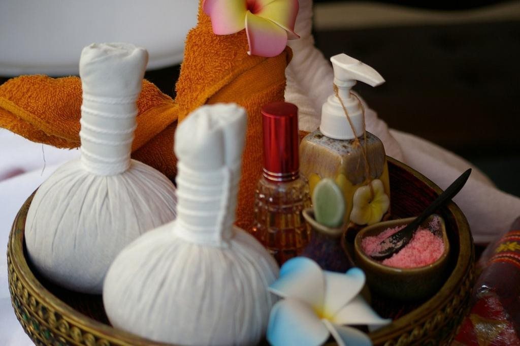 Moom Pon Khlai Hostel & Spa