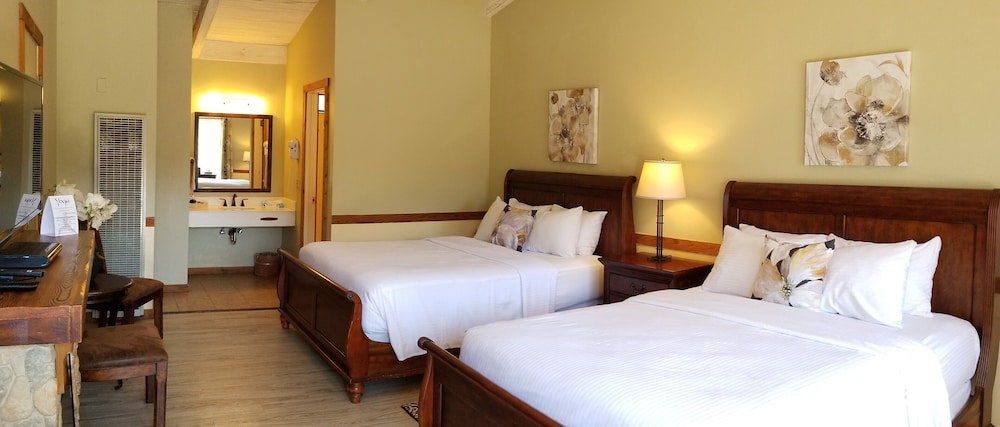 Carmel Valley Lodge and Resort - photo 9