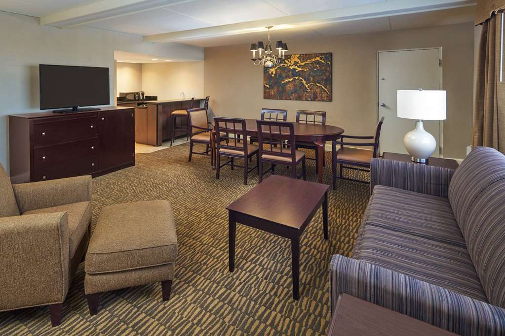 Wyndham Executive Center Columbia - photo 8