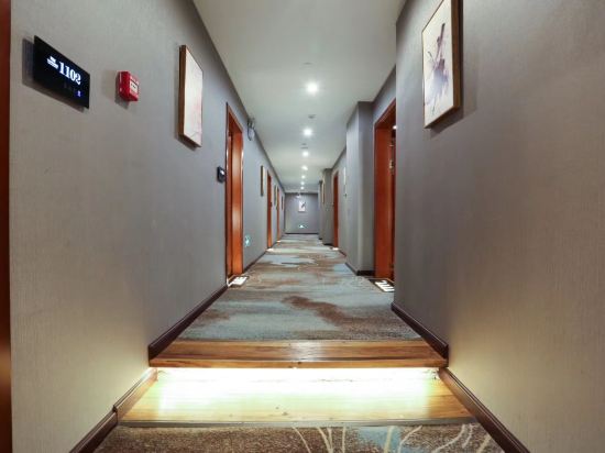 Tianzhu RM Art Fashion Hotel - last minute hotel in Unknown City
