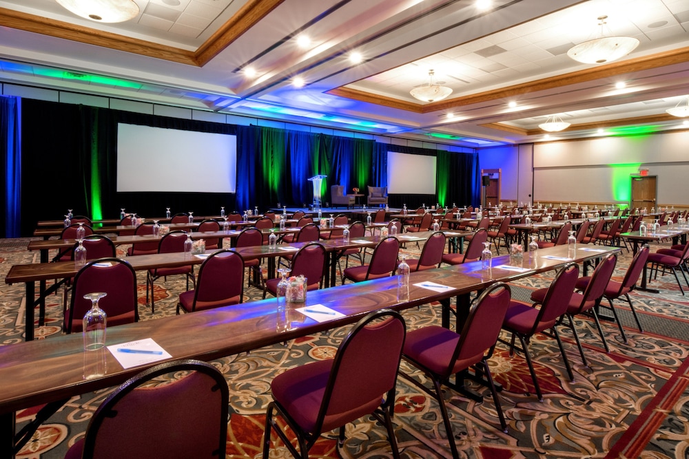 Holiday Inn Estes Park by IHG - photo 103