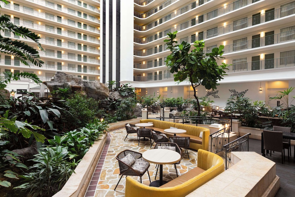Embassy Suites by Hilton Fort Lauderdale 17th Street - photo 5