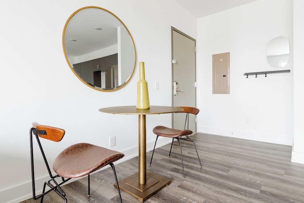 Midtown South - photo 16