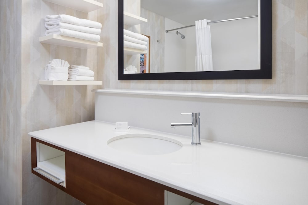 Hampton Inn & Suites Whitefish - photo 13