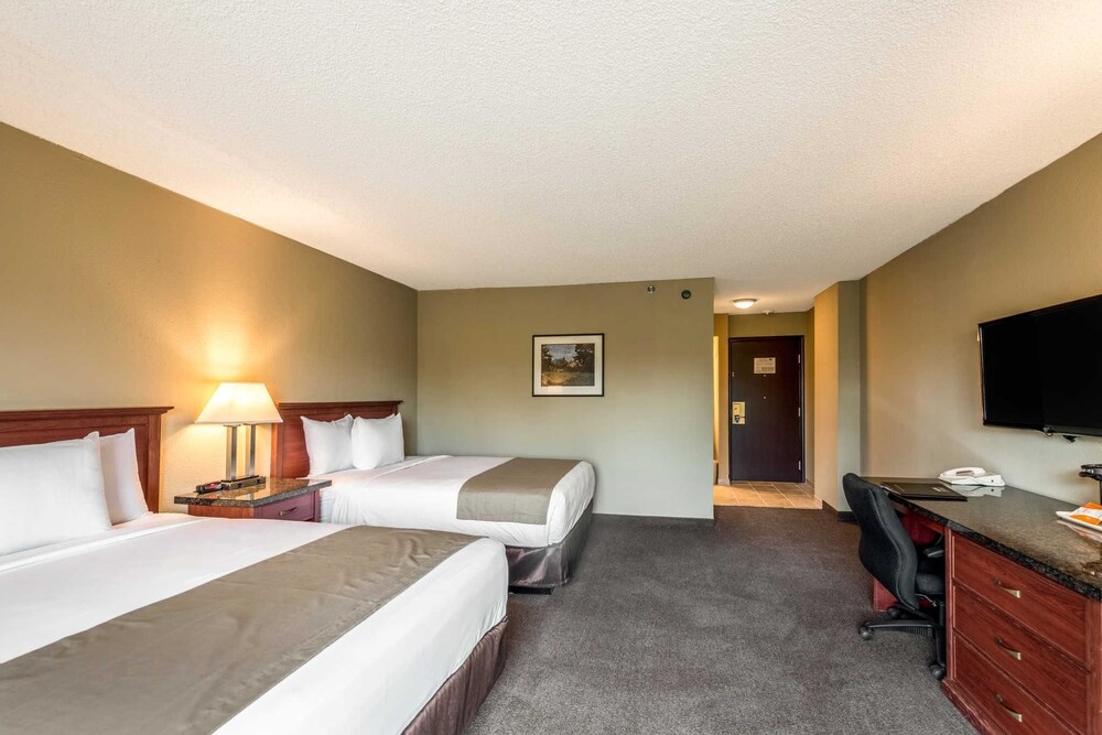 Rodeway Inn & Suites Portland Jantzen Beach - photo 25