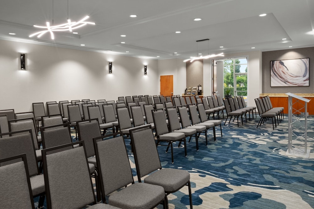 Delta Hotels by Marriott Colonial Heights - photo 28