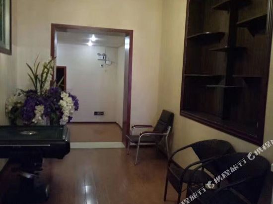 Dejiang Shangyi Hotel — hotel in Qinglong