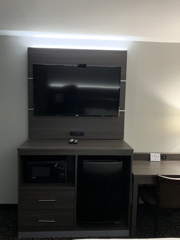 Days Inn by Wyndham Wagoner - photo 10