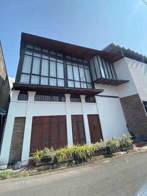 Gateway House — 4-Star Luxury Hotel in Chiang Mai, Thailand
