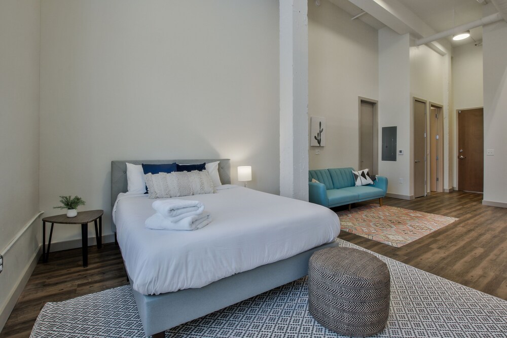 The Old Town Luxury Lofts - photo 31