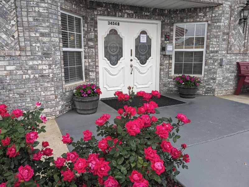Dutton Inn - photo 18