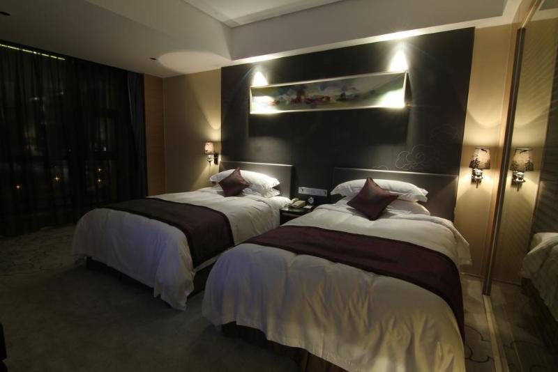 Howard Johnson Tianzhu Plaza Fuyang in Fuyang, People's Republic of China