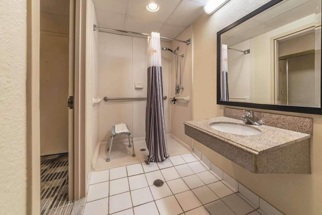 Ramada by Wyndham Fairfield NJ - photo 22