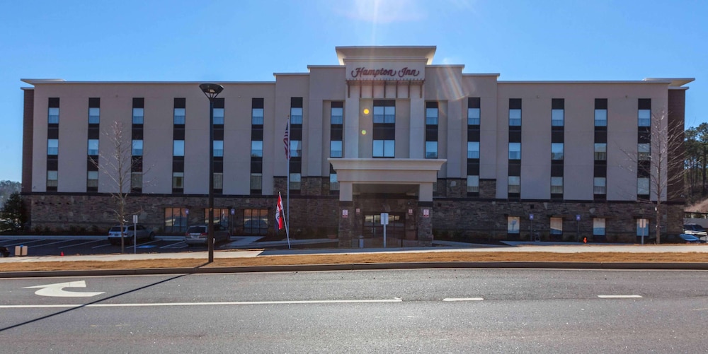 Hampton Inn Emerson LakePoint - photo 33