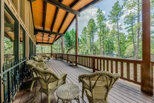 Hidden Buffalo: The Perfect Mountain Spot You've Been Looking For — hotel in Alto