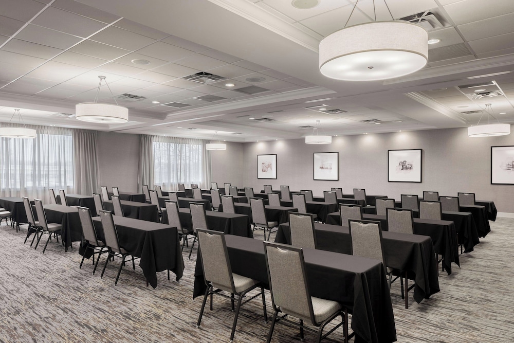 Sheraton Louisville Riverside by Marriott - photo 27