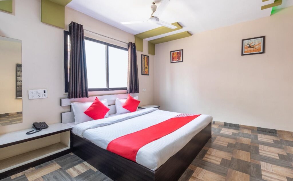 Oyo 42774 Hotel Topaz — Ratlam — photo 4