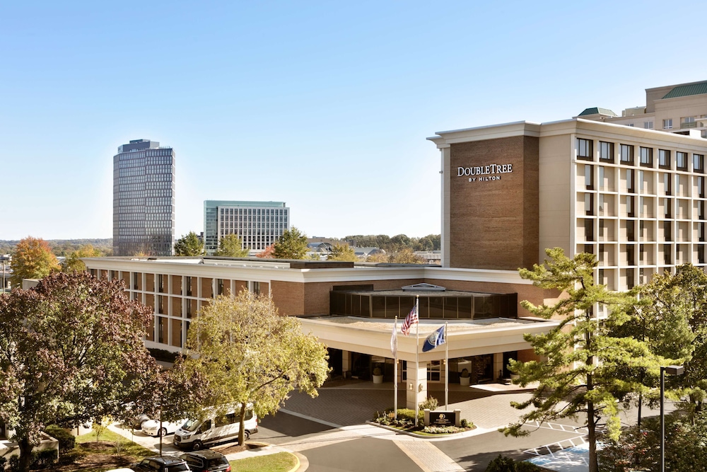 Doubletree by Hilton McLean Tysons - photo 61