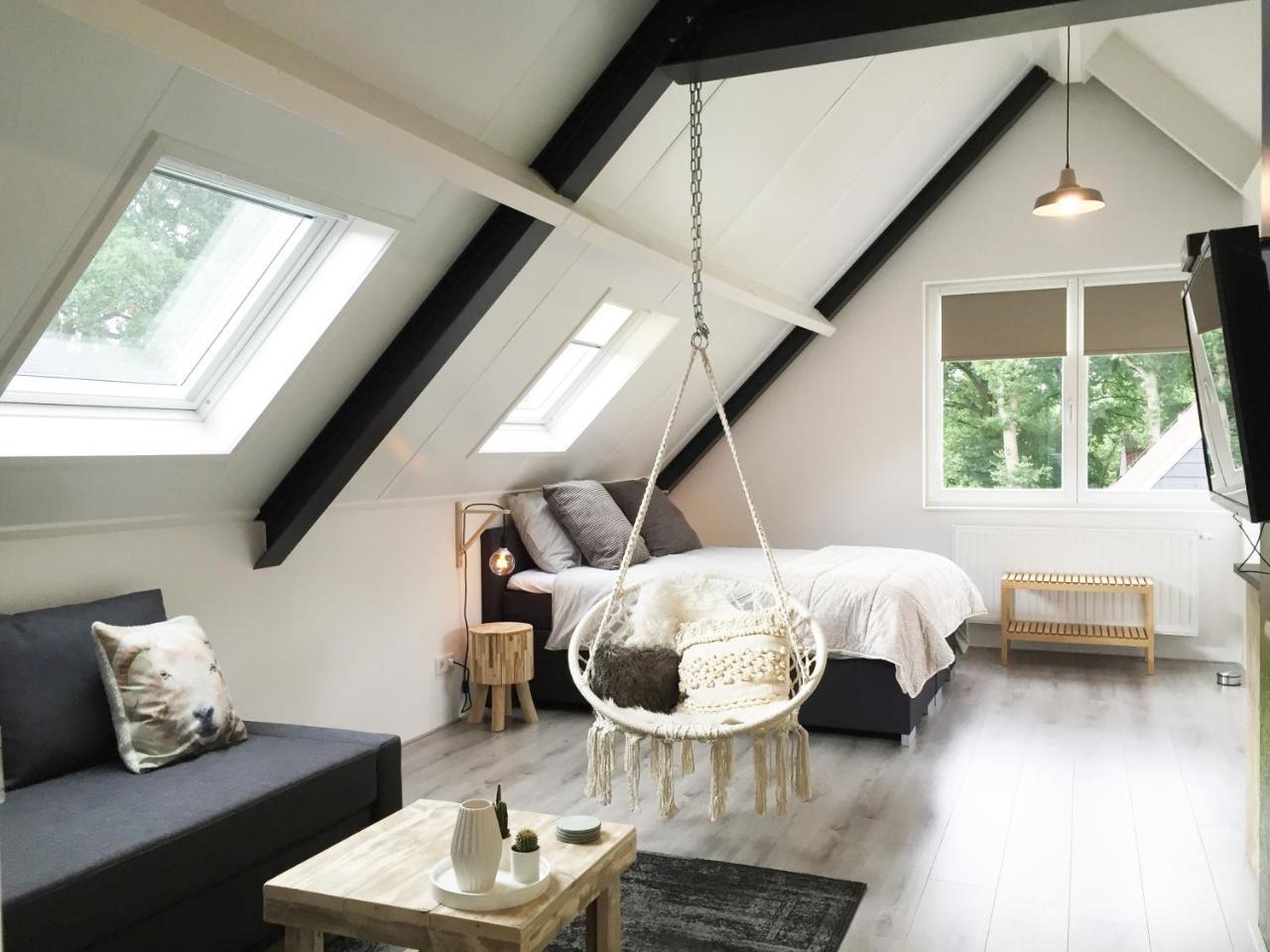 B&B de Achterdiek — 4-Star Luxury Hotel in Ruinen, Netherlands