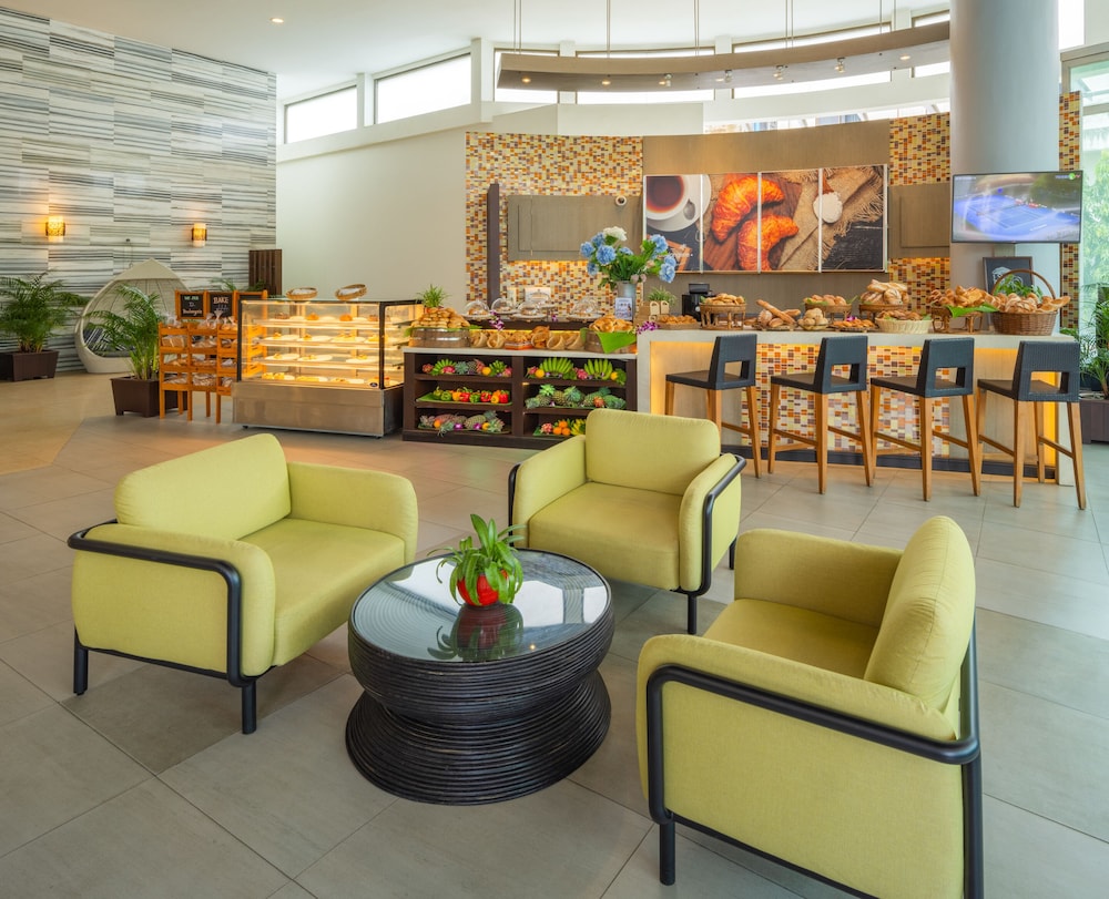 Deevana Plaza Phuket SHA Extra Plus — Phuket — photo 4