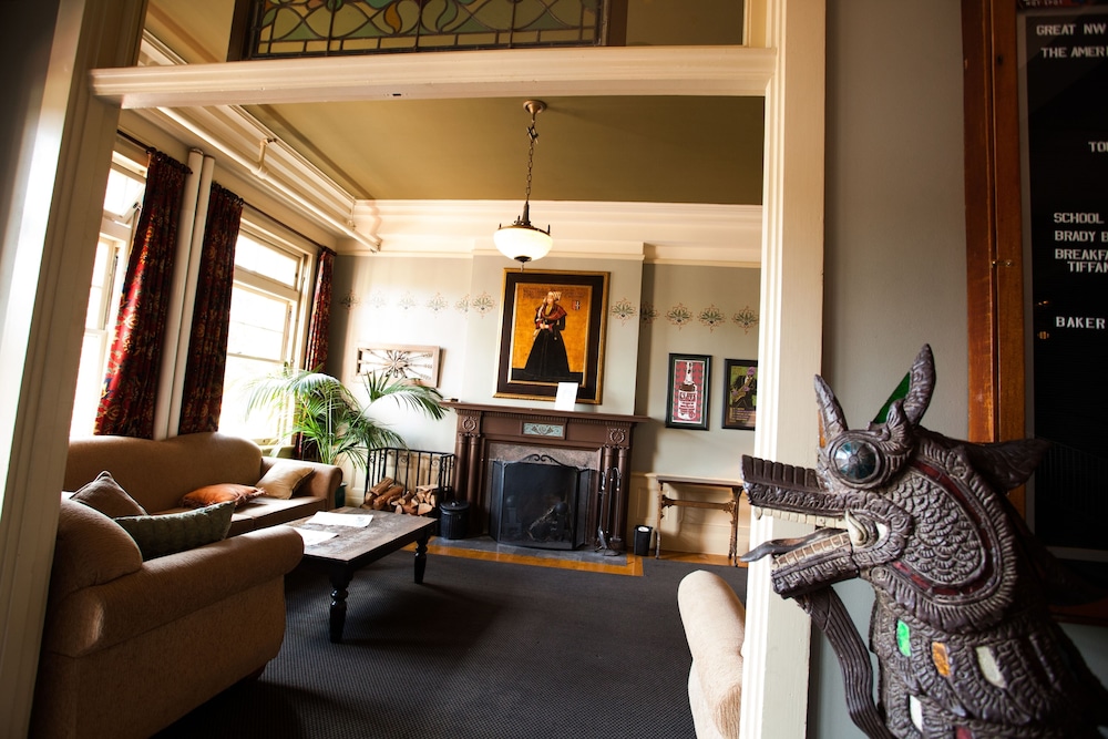 McMenamins Grand Lodge - photo 5